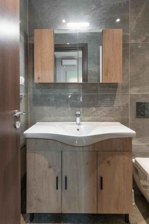 Cosy 2Br Apartment Next To Bars & Restaurants Atene Esterno foto
